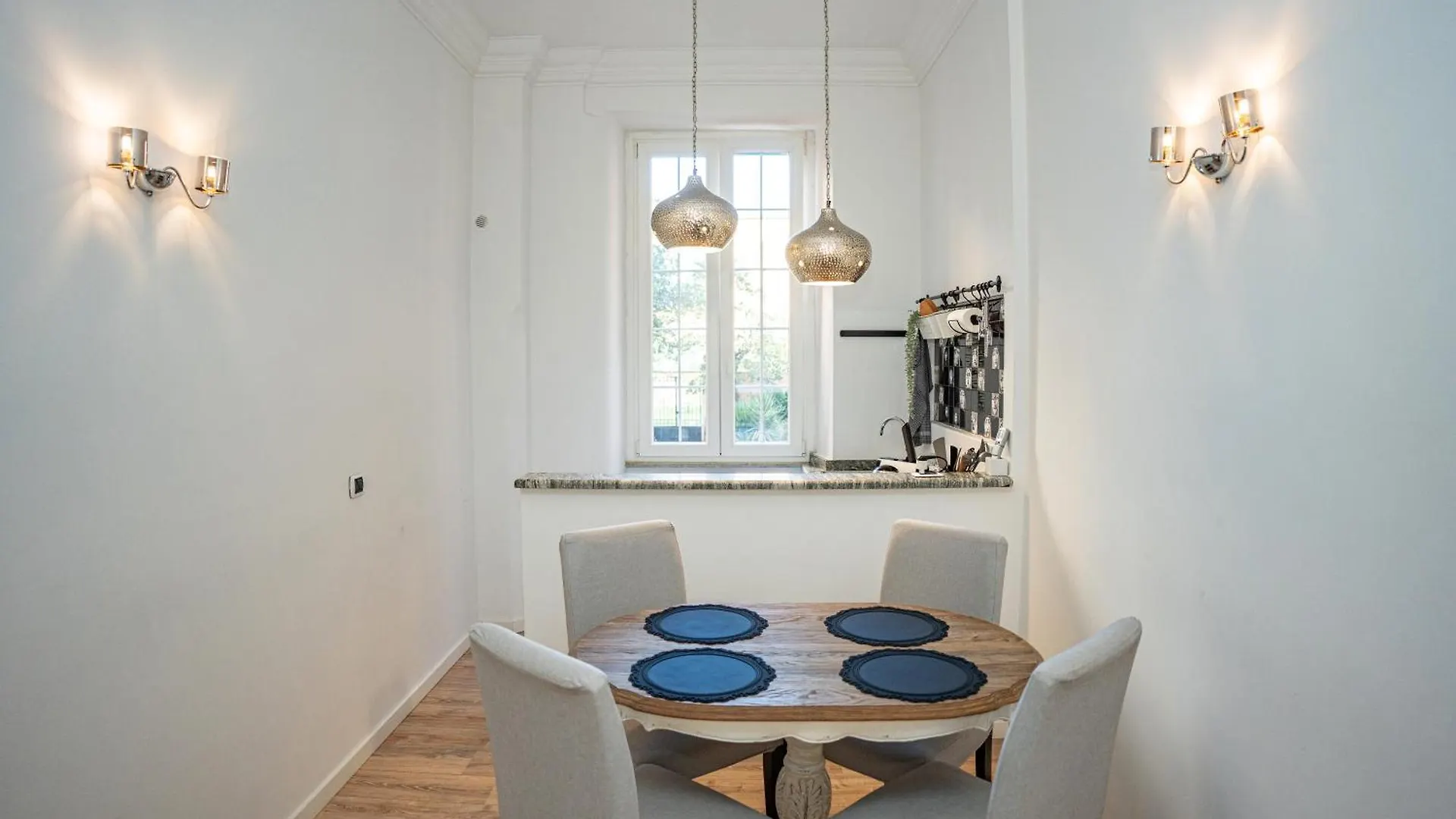 Apartamento Gio House - Palazzo Storico Roma 0*,  Italia